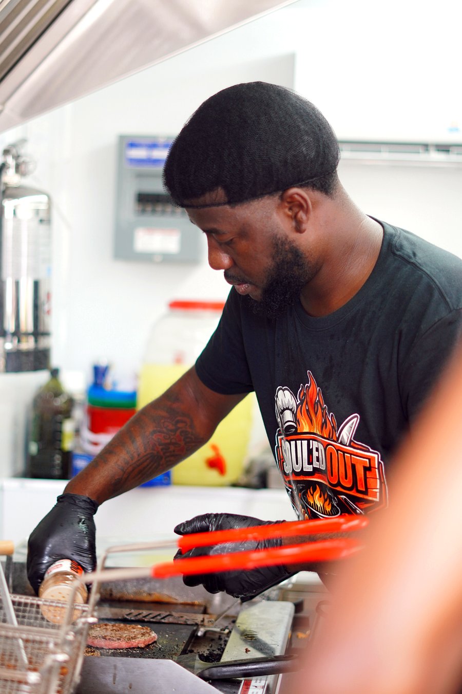 Demarquis working the flat top